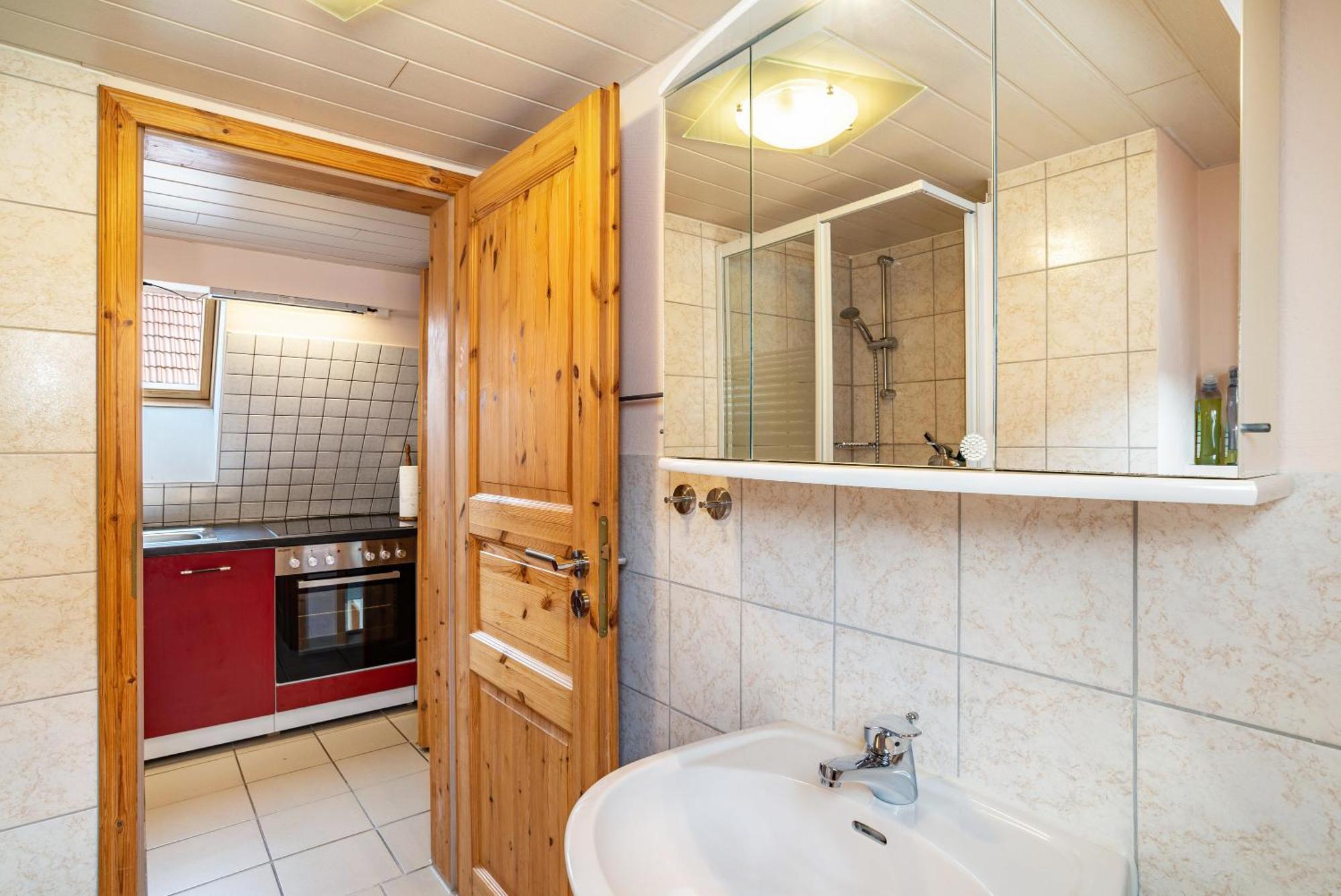 Ferienwohnung Blaues Haus Ubstadt-Weiher Exterior foto